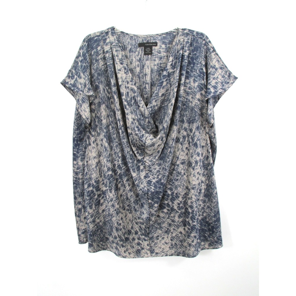Calvin Klein Jeans Women 2X Gray Animal Print Scoop Neck Short Sleeve Blouse